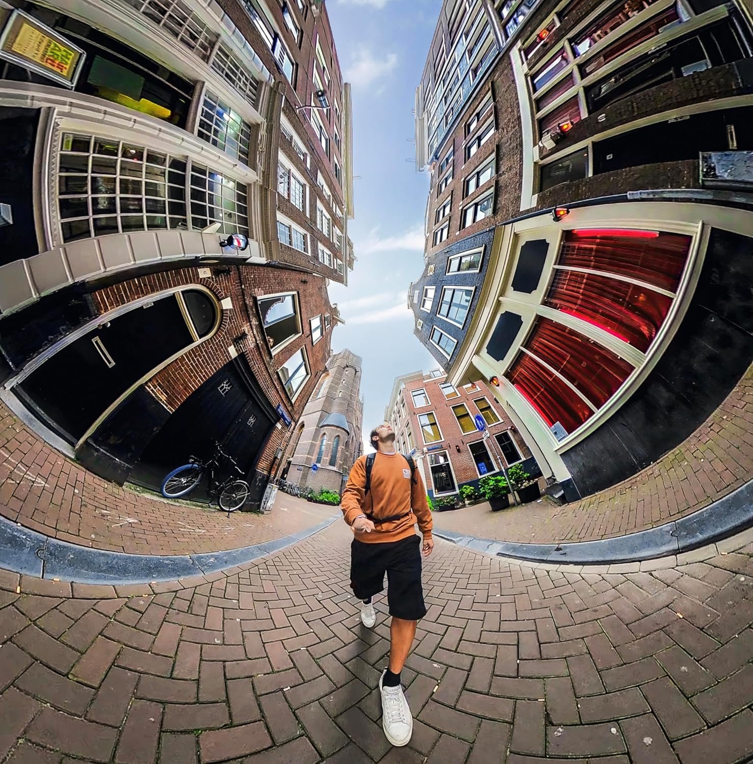 GoPro MAX 360 Action Camera 5.6K30 3 GoPro MAX 360 Action Camera 5.6K30 - صورة 3